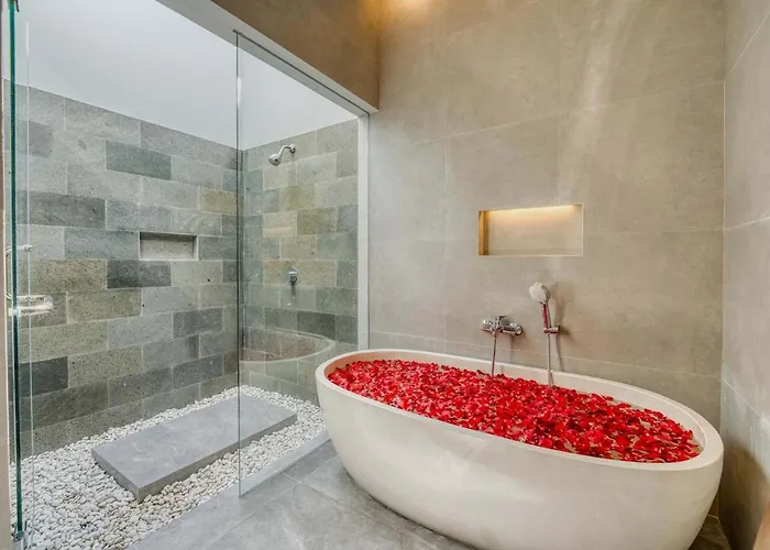 Dvaya 1 Serene 3br Retreat In Uluwatu
